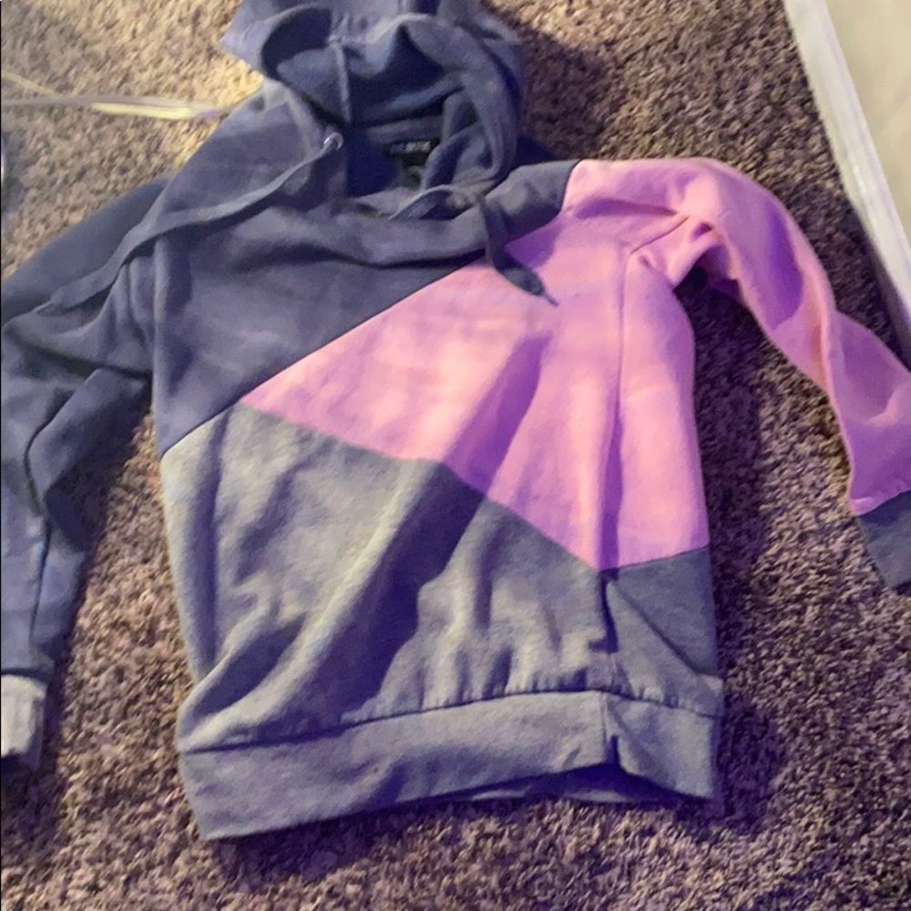 3 colored hoodie